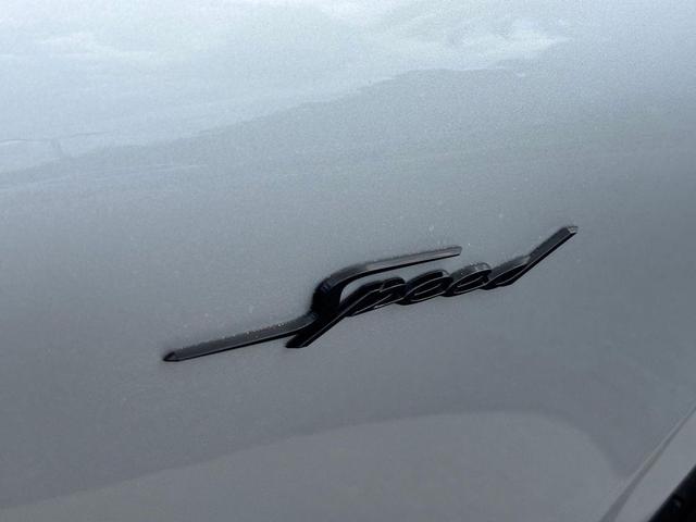 Photo of 2025 Moonbeam Bentley Continental GT