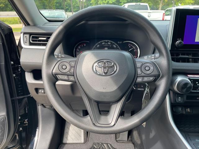 Photo of 2025 Midnight Black Metallic Toyota RAV4