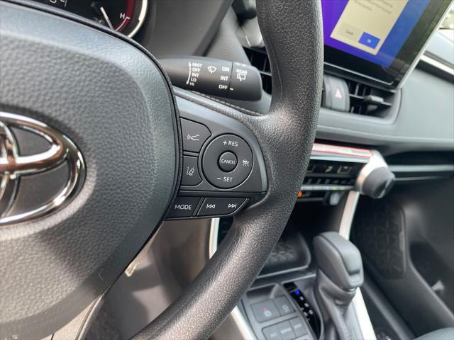 Photo of 2025 Midnight Black Metallic Toyota RAV4