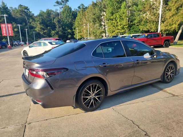 Photo of 2024 Predawn Gray Mica Toyota Camry