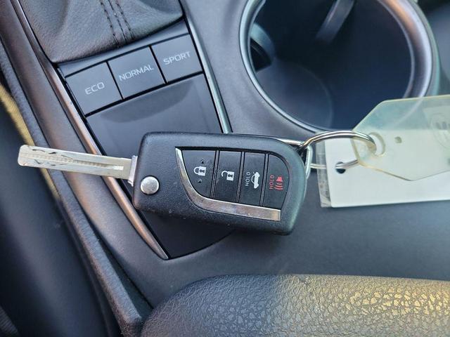 Photo of 2024 Predawn Gray Mica Toyota Camry
