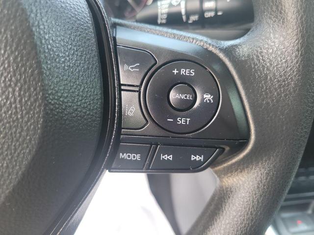 Photo of 2024 Ice Cap Toyota RAV4