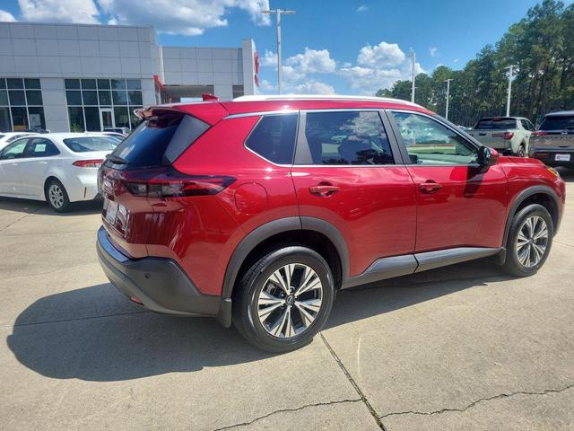 Photo of 2023 Scarlet Ember Tintcoat Nissan Rogue