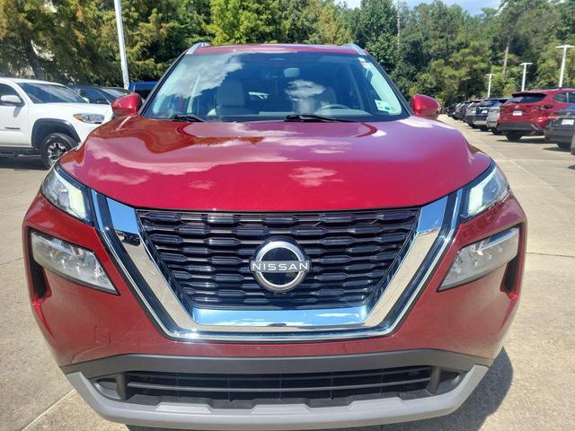 Photo of 2023 Scarlet Ember Tintcoat Nissan Rogue