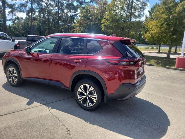 Photo of 2023 Scarlet Ember Tintcoat Nissan Rogue