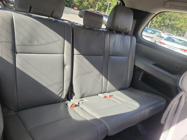 Photo of 2018 Magnetic Gray Metallic Toyota Sequoia