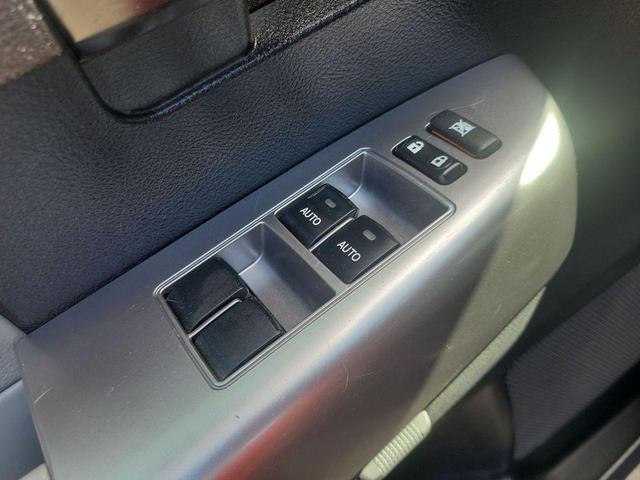 Photo of 2018 Magnetic Gray Metallic Toyota Sequoia
