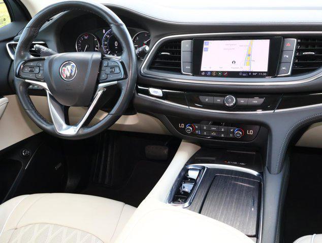 Photo of 2024 White Frost Tricoat Buick Enclave