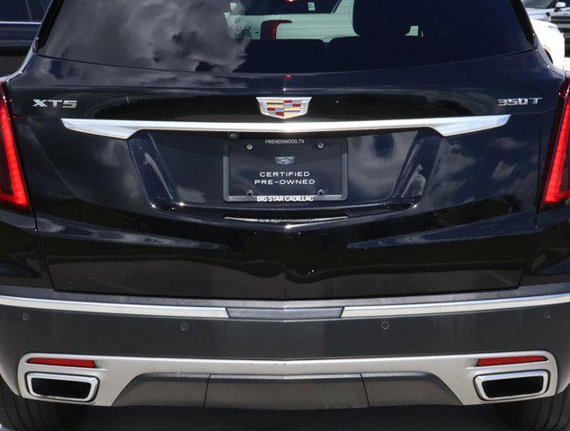 Photo of 2023 Stellar Black Metallic Cadillac XT5