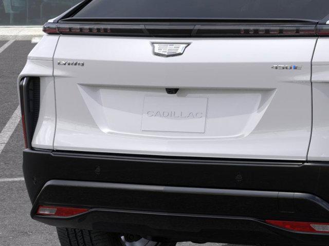 Photo of 2025 Crystal White Tricoat Cadillac LYRIQ