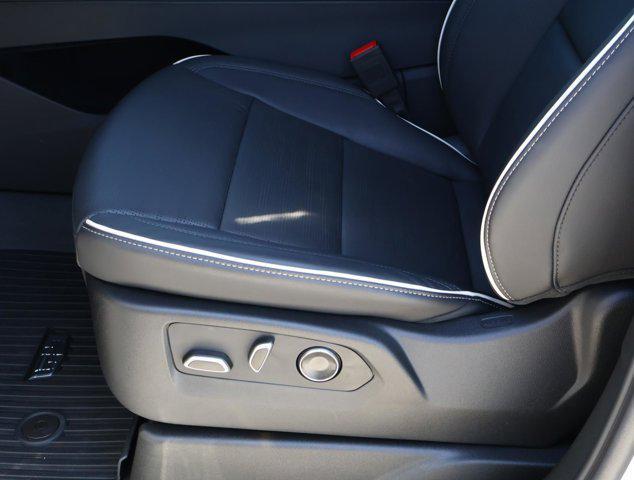 Photo of 2025 Crystal White Tricoat Cadillac Escalade ESV