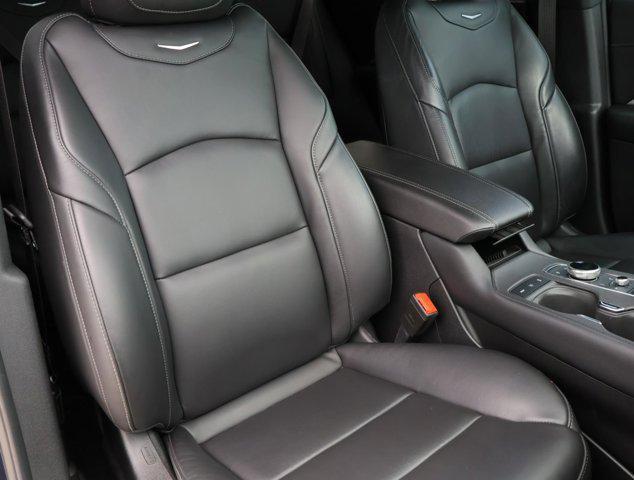 Photo of 2022 Galactic Gray Metallic Cadillac XT4