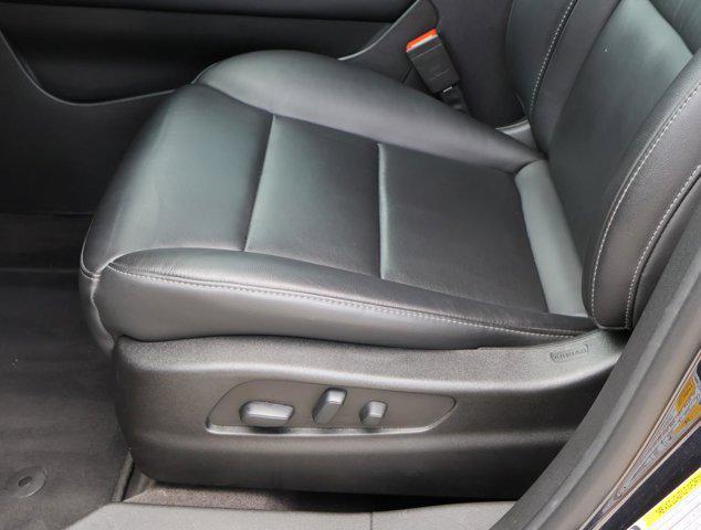 Photo of 2022 Galactic Gray Metallic Cadillac XT4