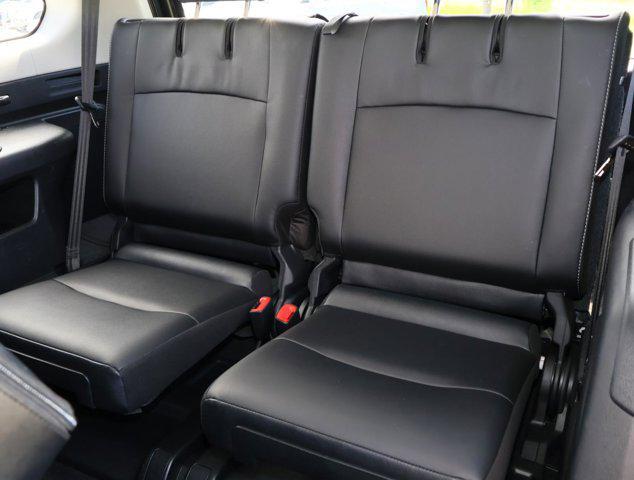 Photo of 2022 Classic Silver Metallic Toyota 4Runner