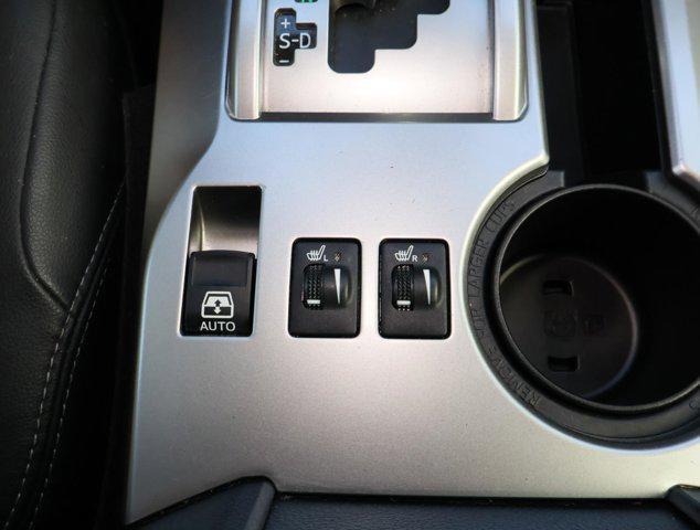 Photo of 2022 Classic Silver Metallic Toyota 4Runner