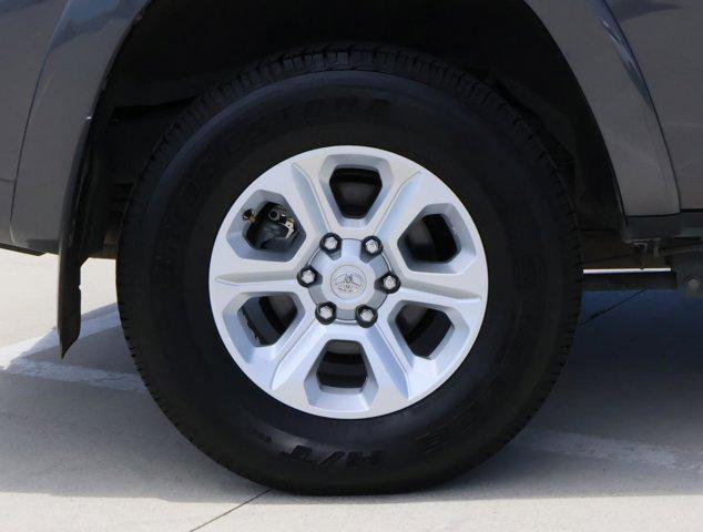 Photo of 2022 Classic Silver Metallic Toyota 4Runner