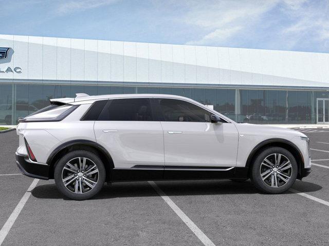 Photo of 2025 Crystal White Tricoat Cadillac LYRIQ