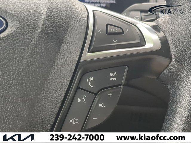 Photo of 2024 ICONIC SILVER Ford Edge