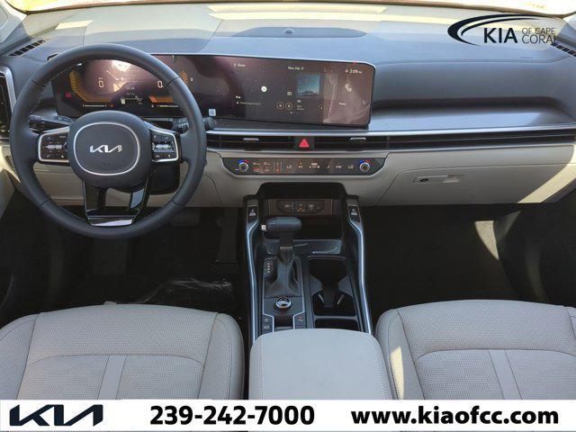 Photo of 2025 Dawning Red Kia Sorento