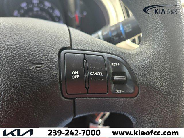 Photo of 2016 Clear White Kia Sportage