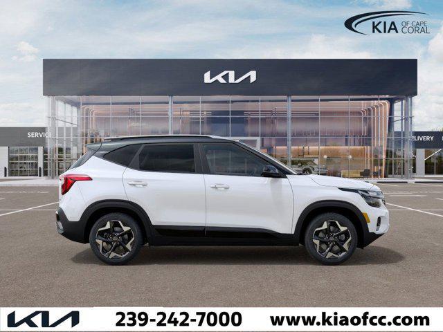 Photo of 2025 White / Black Kia Seltos