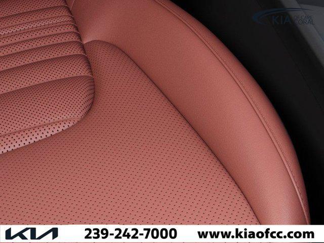 Photo of 2026 Glacial White Pearl Kia Sportage