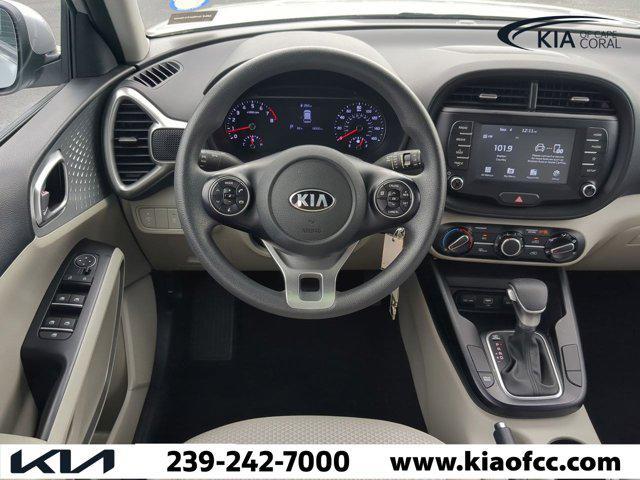 Photo of 2021 Sparkling Silver Kia Soul