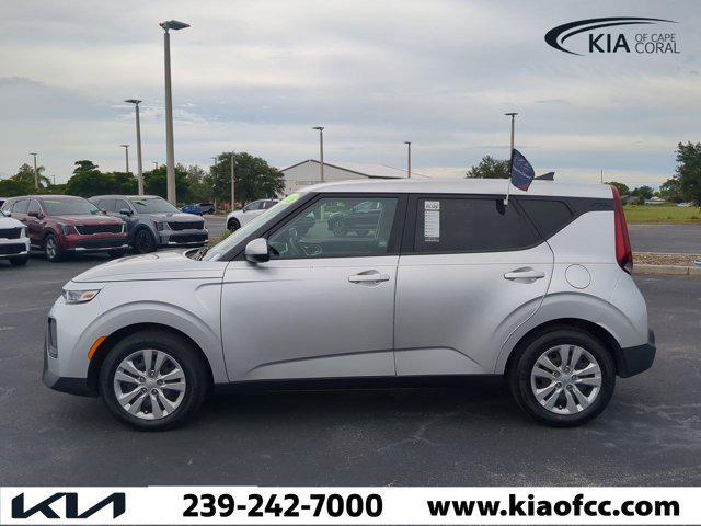 Photo of 2021 Sparkling Silver Kia Soul