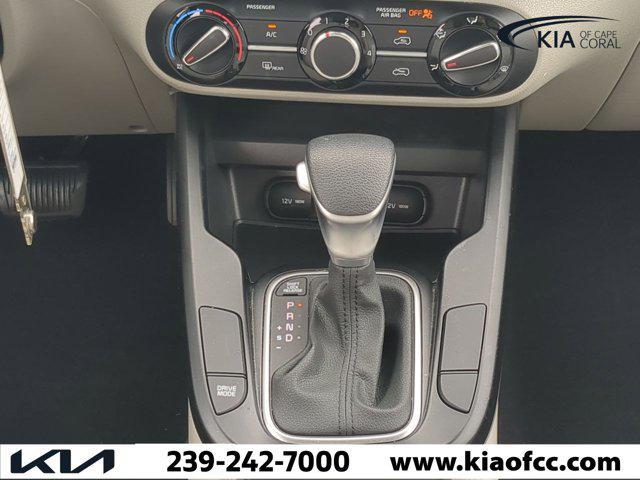 Photo of 2021 Sparkling Silver Kia Soul