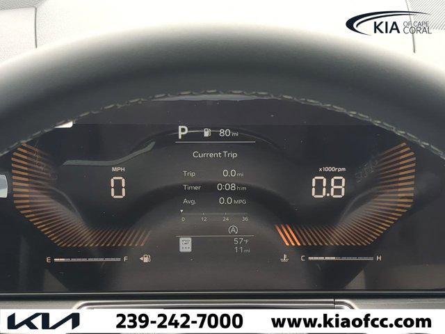 Photo of 2025 Glacial White Pearl Kia Sorento