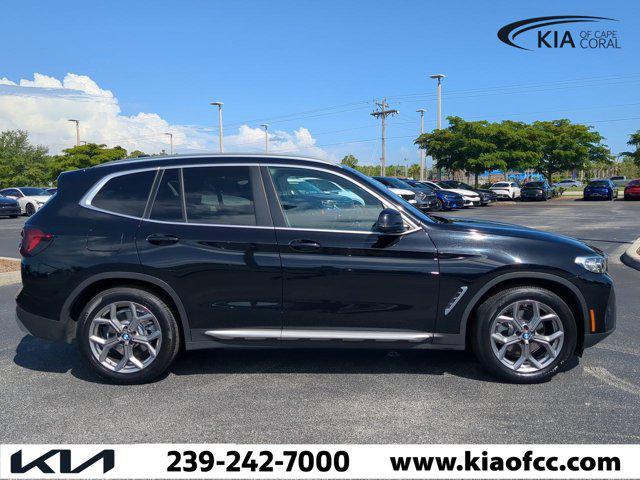 Photo of 2023 Jet Black BMW X3