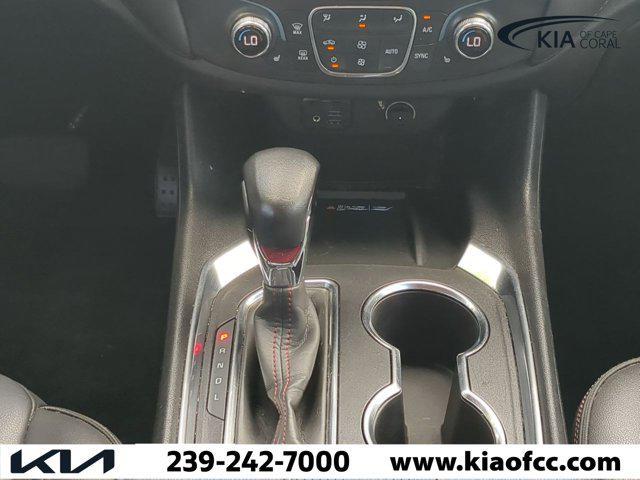 Photo of 2022 Mosaic Black Metallic Chevrolet Traverse
