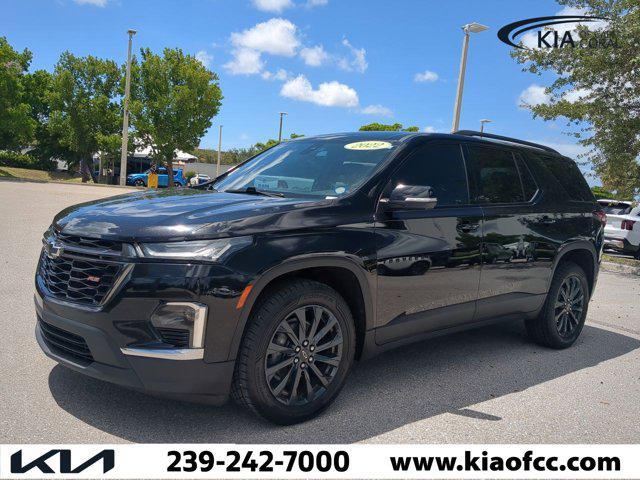 Photo of 2022 Mosaic Black Metallic Chevrolet Traverse