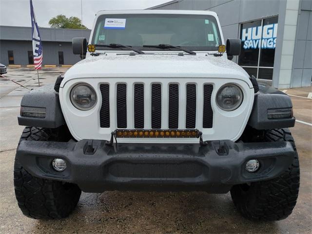 Photo of 2020 Bright White Clearcoat Jeep Wrangler Unlimited