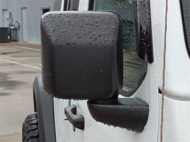 Photo of 2020 Bright White Clearcoat Jeep Wrangler Unlimited