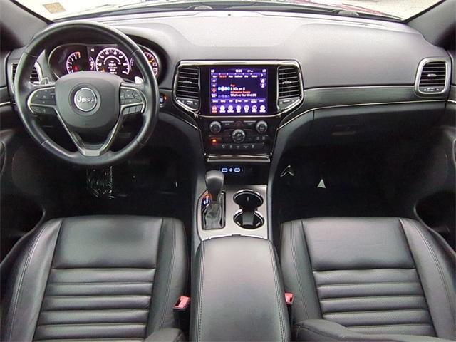 Photo of 2020 Slate Blue Pearlcoat Jeep Grand Cherokee