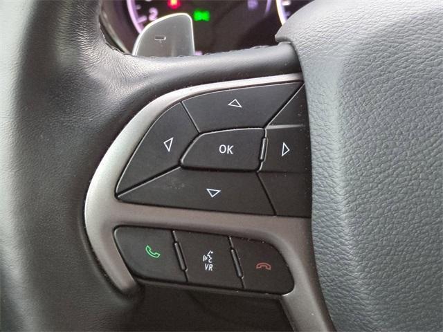 Photo of 2020 Slate Blue Pearlcoat Jeep Grand Cherokee