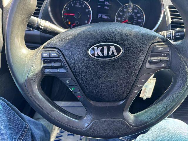 Photo of 2015 Black Kia Forte