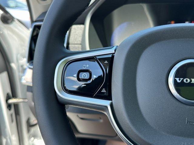 Photo of 2025 Crystal White Pearl Volvo XC90 Plug-In Hybrid