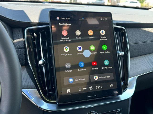 Photo of 2025 Crystal White Pearl Volvo XC90 Plug-In Hybrid