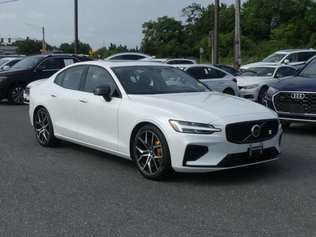 2023 Volvo S60 Recharge Plug-in Hybrid