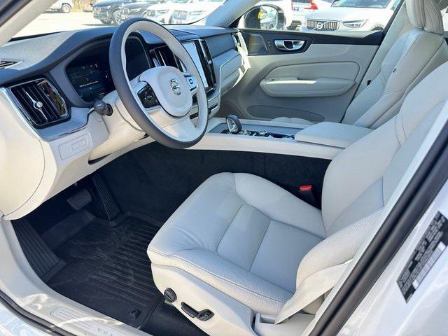 Photo of 2025 Crystal White Metallic Volvo XC60 Plug-In Hybrid