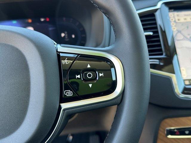 Photo of 2025 Silver Dawn Metallic Volvo XC90