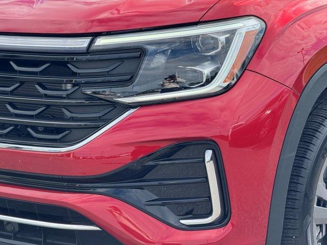 Photo of 2024 Aurora Red Metallic Volkswagen Atlas Cross Sport