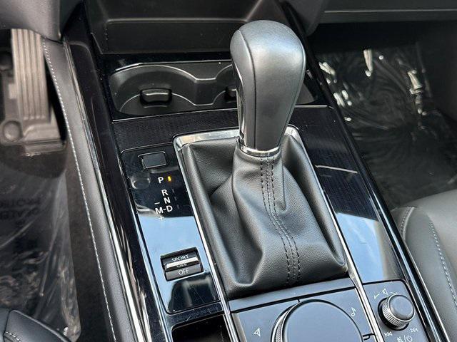 Photo of 2024 Snowflake White Pearl Mica Mazda CX-30