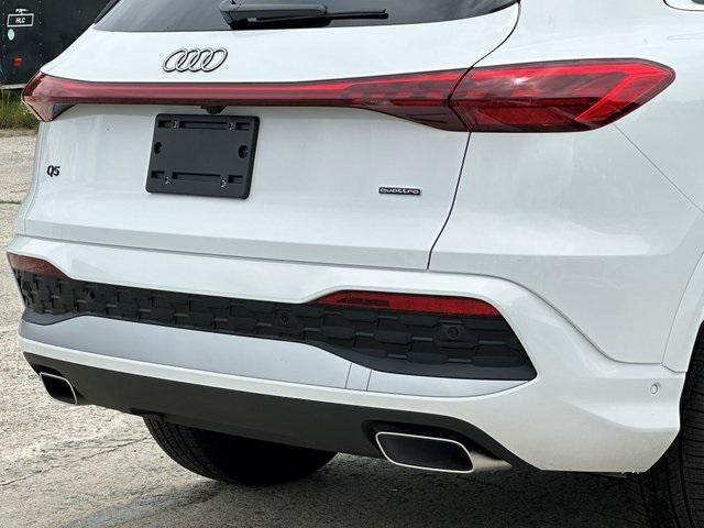 Photo of 2025 Arkona White Audi Q5