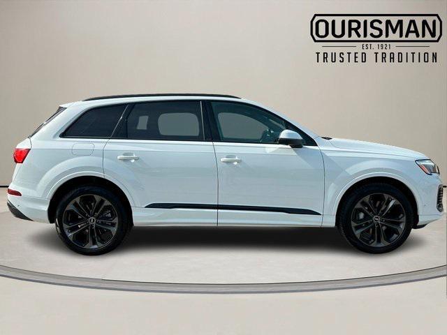 Photo of 2025 Glacier White Metallic Audi Q7
