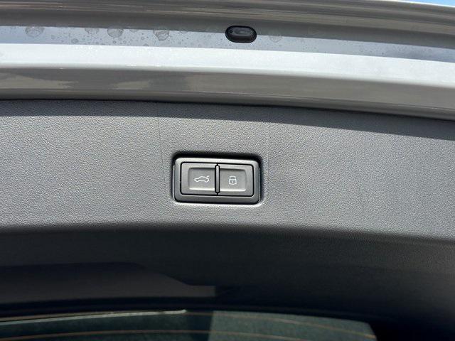 Photo of 2025 Pebble Gray Audi Q4 e-tron