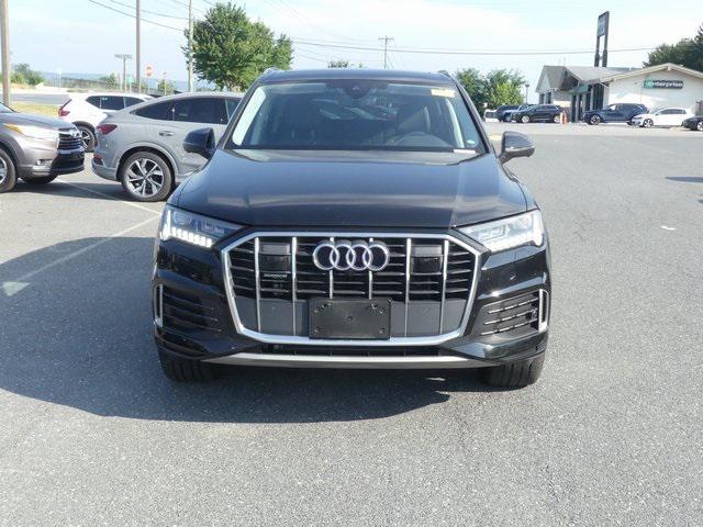 Photo of 2023 Black Metallic Audi Q7