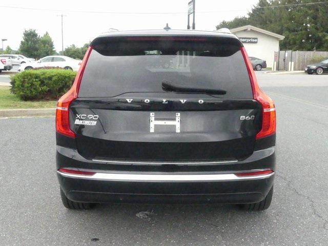 Photo of 2023 Onyx Black Volvo XC90